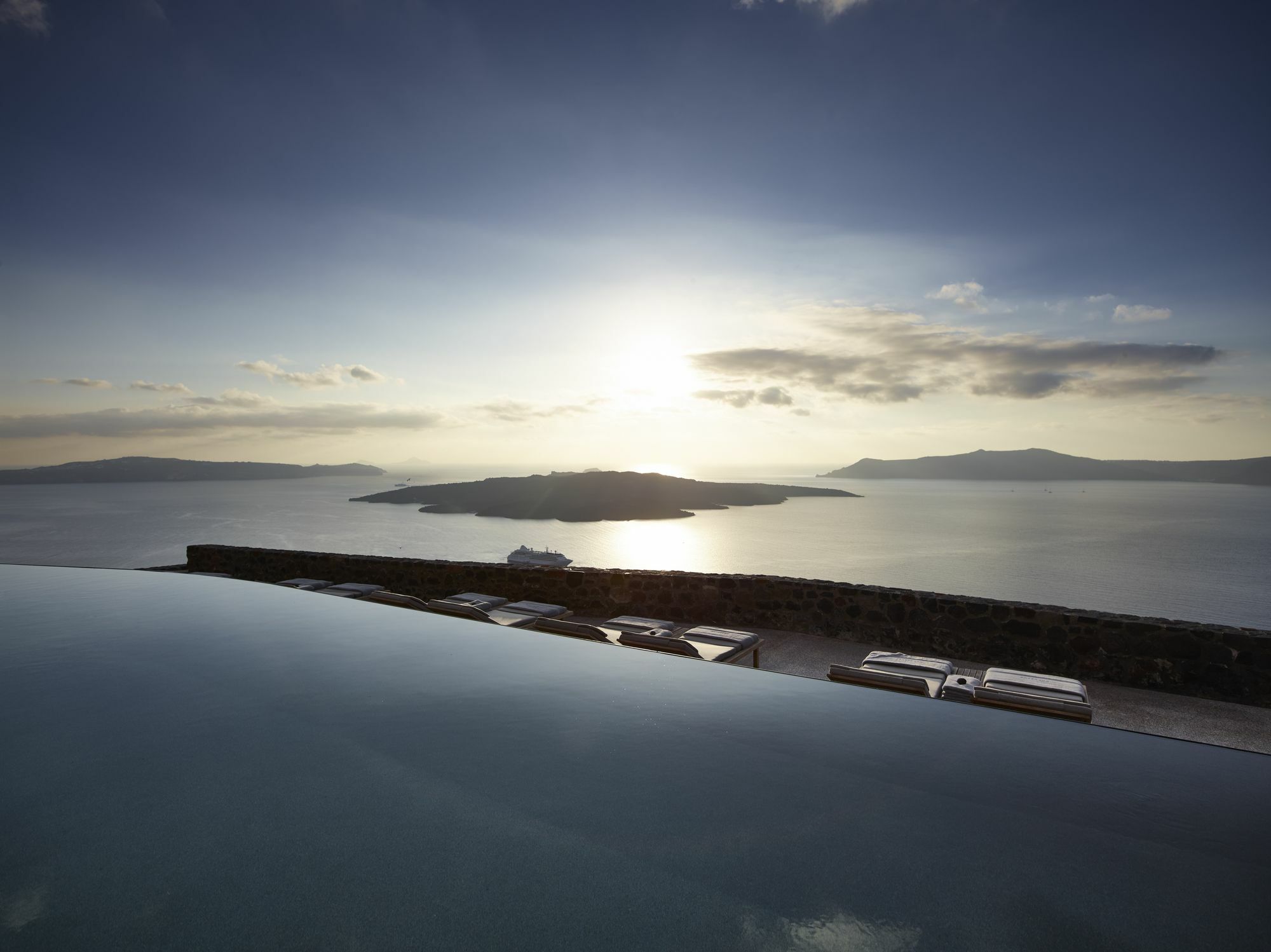 Villa Bordeaux Fira  Esterno foto